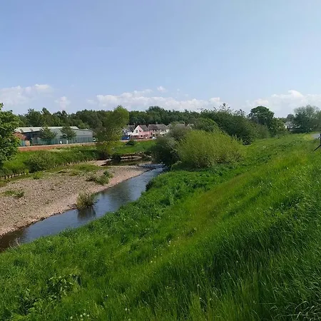 Holiday home Family Near Centre - New King Bed! *